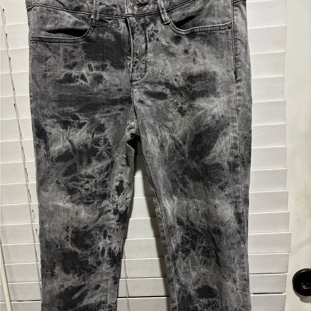 Chic Black Acid Wash Women's Jeans - Picture 3 of 7